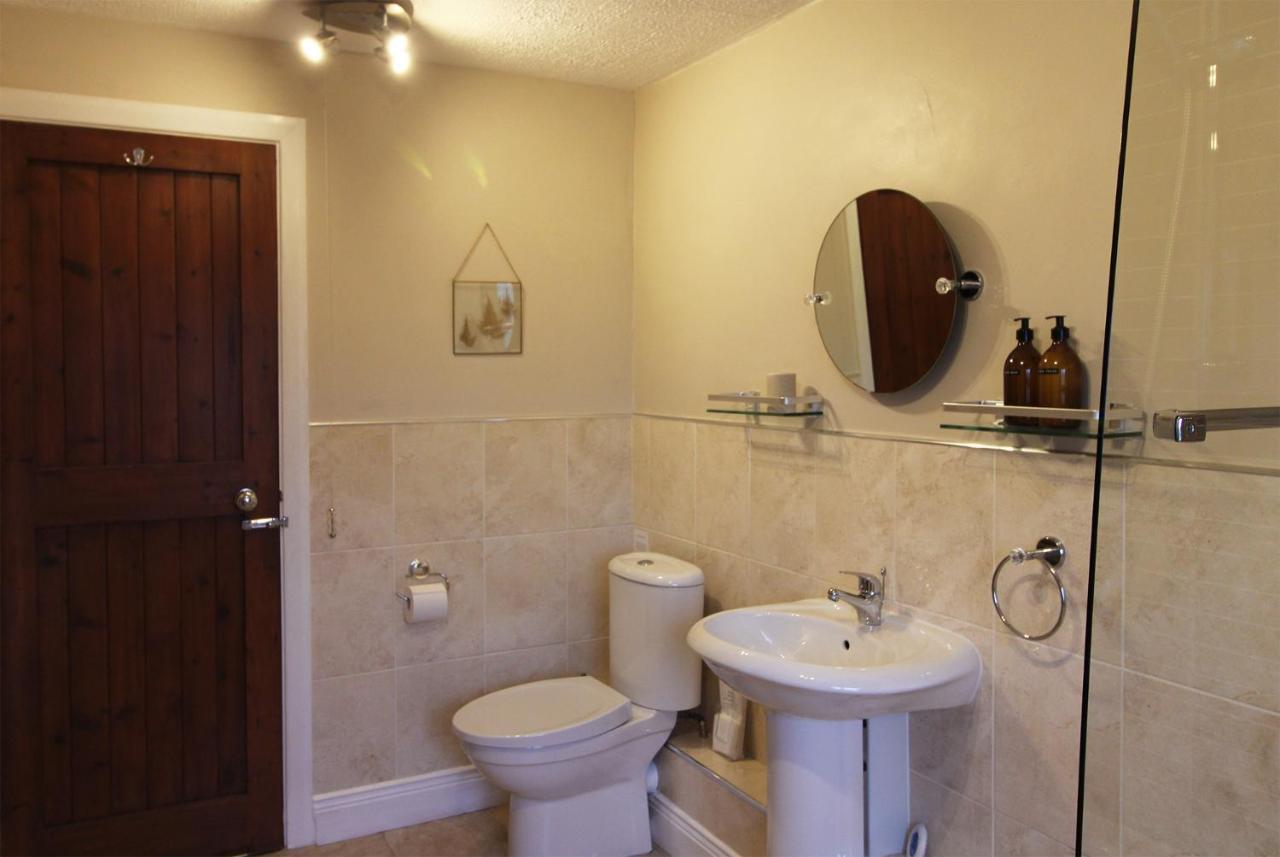 לינה וארוחת בוקר האלטוויסל Bridge House מראה חיצוני תמונה